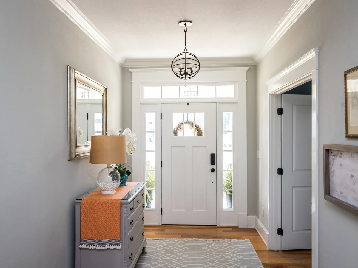 hallway-painting-grey-entrance-hallway-cambridge-decorators Grey entrance hallway painted by Cambridge Decorators