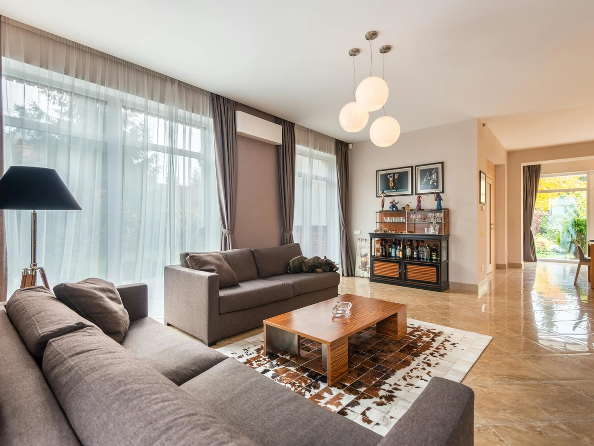 Spacious living room painting in Cambridge by Cambridge Decorators